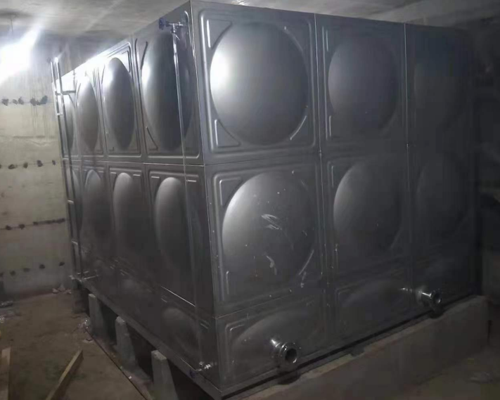 临沧不锈钢保温水箱的焊接方法